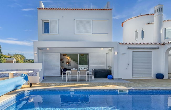 66 ADM Clara Beautifully Renovated Villa - Foto 29