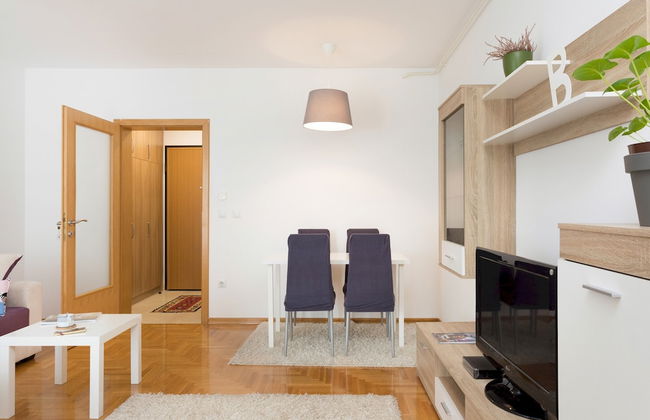 Cute and Sunny Studio in Zagreb With Balcony & Free Parking - Foto 5