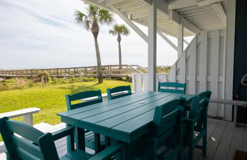 Beach Getaway in Amelia - Ocean Views & Room for 8 - Foto 18