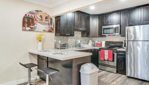 Shop, Hike and Sip Wine Pleasanton Gem with Balcony! - Foto 2