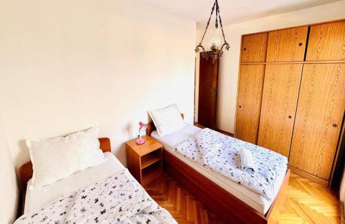 Spacious Stone Villa with Sea Views - Foto 12