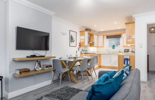 Magnolia House - Beautiful Townhouse in Old Town Poole - Photo 15