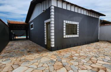 Casa com piscina de 2 dormitórios - Foto 17