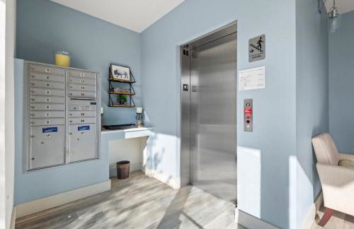 Modern Executive 1BR King Bed - Walk to West 7th - Foto 30