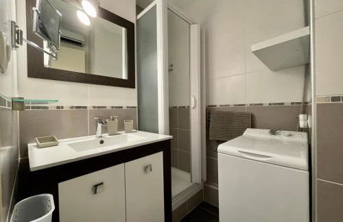 Appartement 2 pièces avec climatisation, terrasse et parking près des plages - FR-1-338-546 - Photo 7