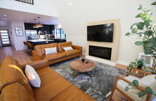 High End A-Frame - Hot Tub - Awesome Views - Yosemite - Electric Vehicle Friendly - Sleeps 10 - Foto 10