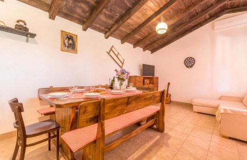 4 Bedroom Stunning Home In Polaca - Foto 3