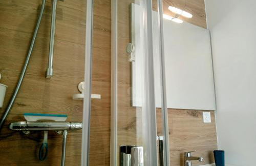 Tribord Bâbord draps fournis Parking WIFI - Foto 19