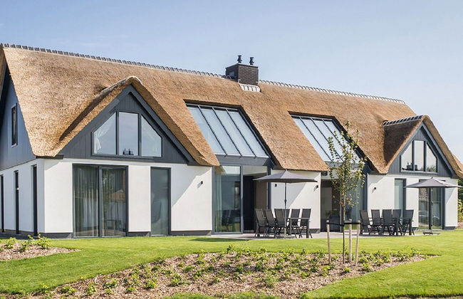 Semi-detached, Luxury Villa With 3 Bathrooms, sea at 400 m - Foto 22