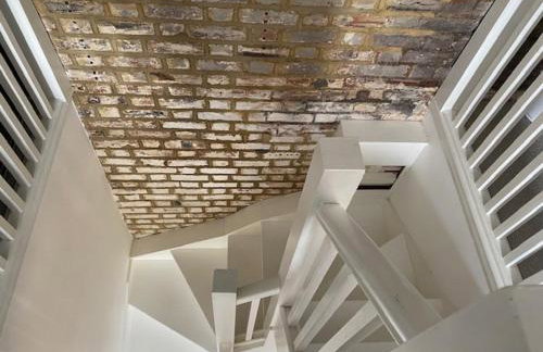 The Old Gin Distillery est 1850 - Foto 16