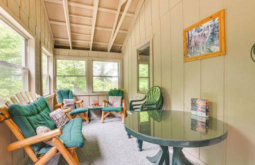 Michigan Retreat on 10 Acres Hike, Fish and Explore - Foto 2