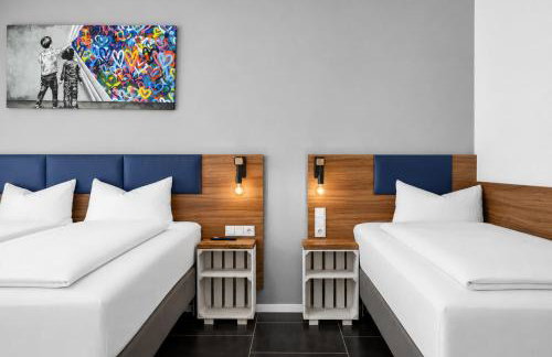 JUNIPRO Luxury Apartments - Photo 68