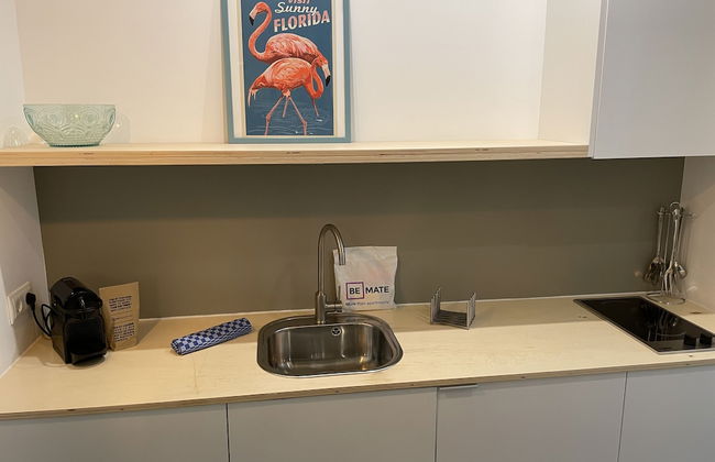 Be Mate Gran Vía Suites - Photo 18