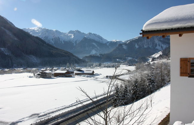 Chalet in Konigsleiten Near Ski Bus & Pool - Foto 24