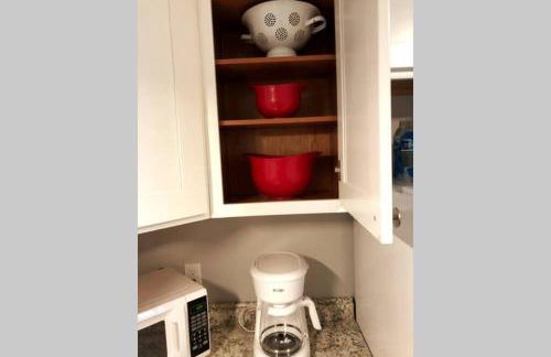 Luxury stay near Oakridge Mall for vacation/work - Foto 19