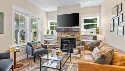 Coho Cottage, Village of Empire MI, Steps from SBD - Foto 3