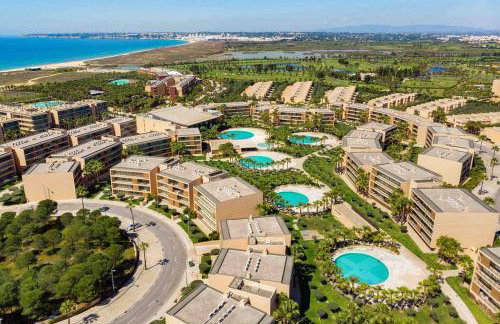 Salgados Beach House 2-Bedroom & 7 Pools - Foto 13