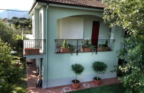 Independent apartment with a fabulous patio - Casa Penny - Foto 19