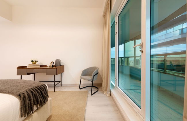 Maison Privee - Millennium Executive Tower - Photo 24