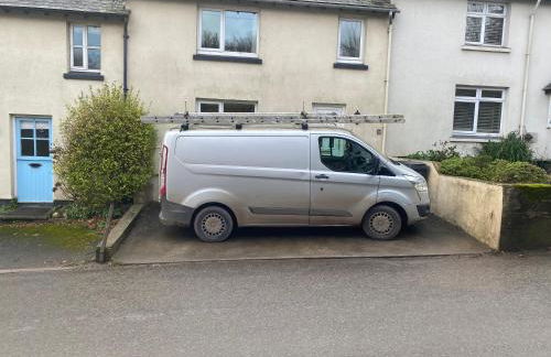 Croak Cottage, Frogmore - Foto 21