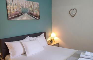 Panthea Residence - Photo 10