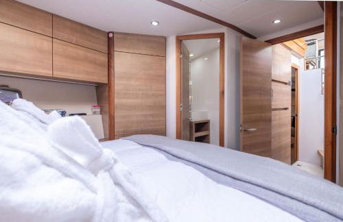 2BR Heated Yacht, Lymington Centre, Beautiful View - Foto 12