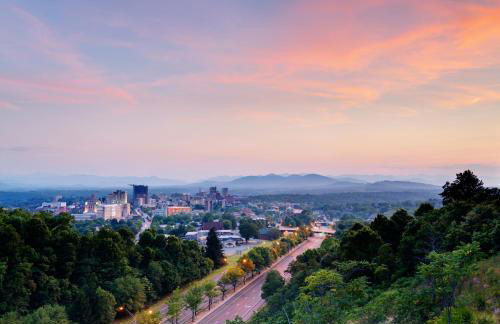 Nomad Retreat Pet-Friendly, Hot Tub & Mountain View - Foto 36