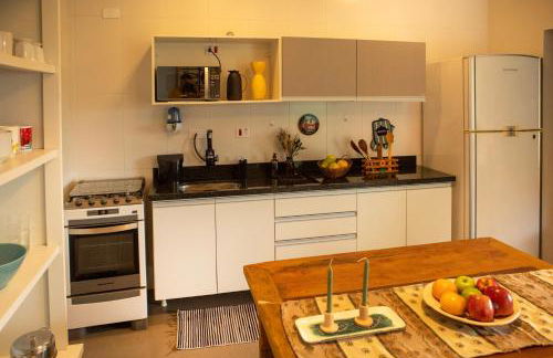 Casas aconchegantes com piscina na encantadora Praia das Cigarras - Foto 29