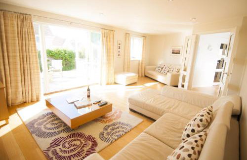 Croyde Ocean Breeze 5 Bedrooms - Foto 8