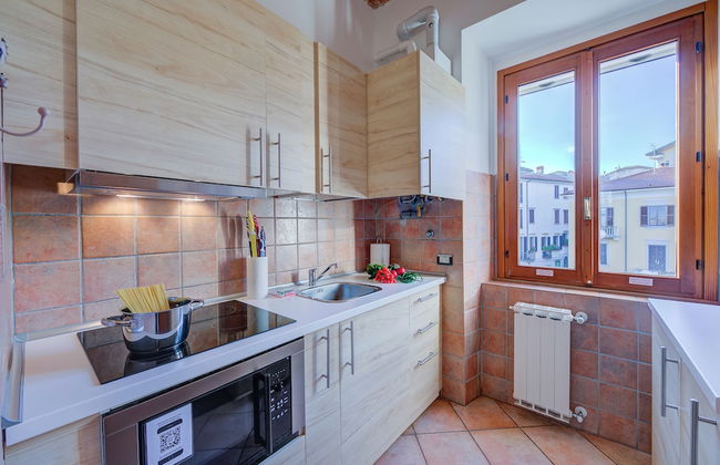 Lago Magico Pied Dans L' Eau - Photo 4