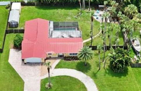 3 bed 2 bath pool house with water access - Foto 30