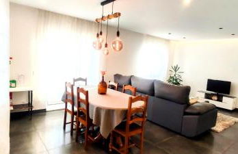 Casa com jardim privado e estacionamento no interior - Foto 25