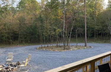 Livin on the Edge Cabin in Albert Pike, Beautiful! - Foto 50