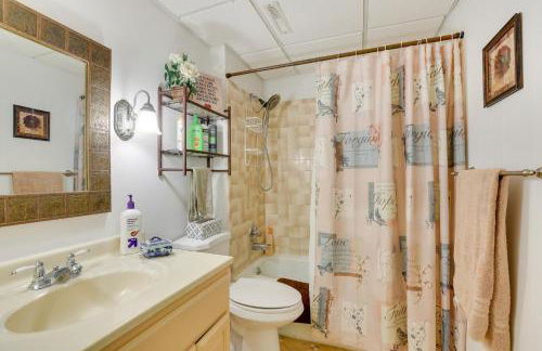 Fort Calhoun Home with Screened Porch and Playground! - Foto 12