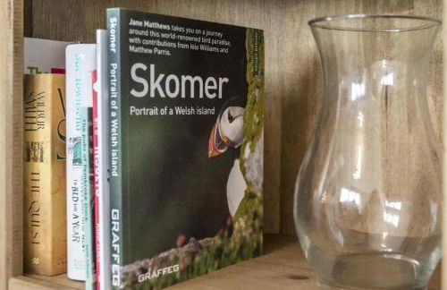 Martello View - 3 Bedroom Holiday Home - Llanreath - Photo 37