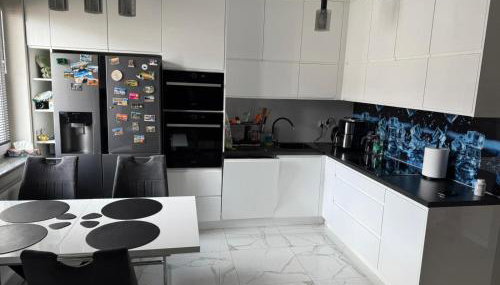 PFB Premium Apartment - Photo 3