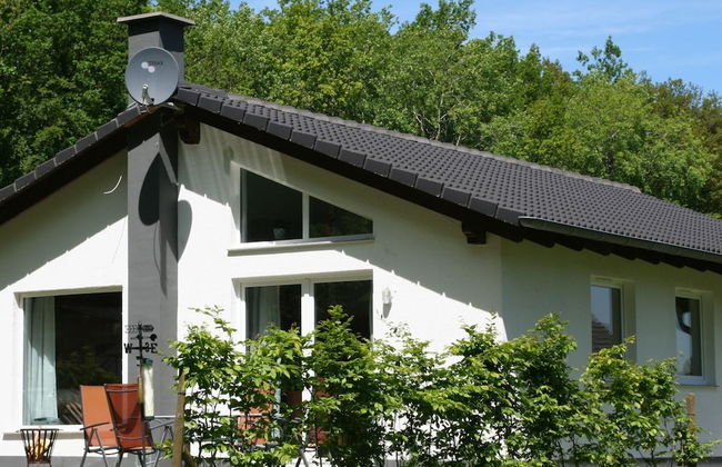 Bungalow in Eifel Near Mountain Trails - Foto 12