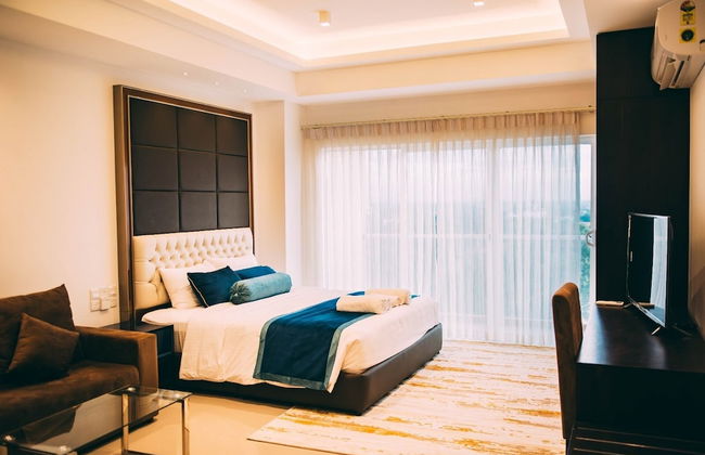 Ocean Breeze Condo - Photo 11