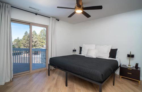 Family-Friendly Getaway Hot Tub Views EVSE - Foto 18