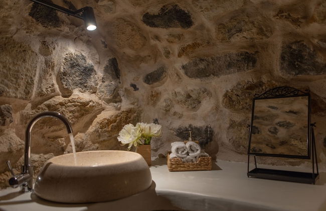 Nalas Suites - Photo 65