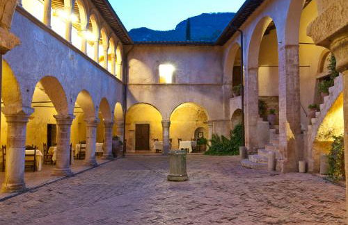 Abbazia San Pietro In Valle - Photo 33