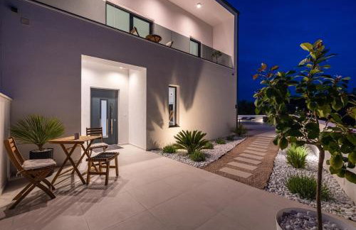 Villa Kurnatari - Photo 6