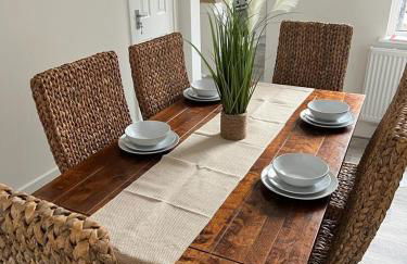 Rydal house 2 bedroom house with upstairs bathroom - Foto 1