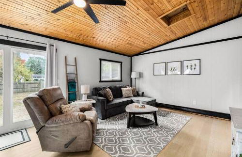 Spacious 3 Bedroom - Sleeps 8 - Central Location - Foto 20