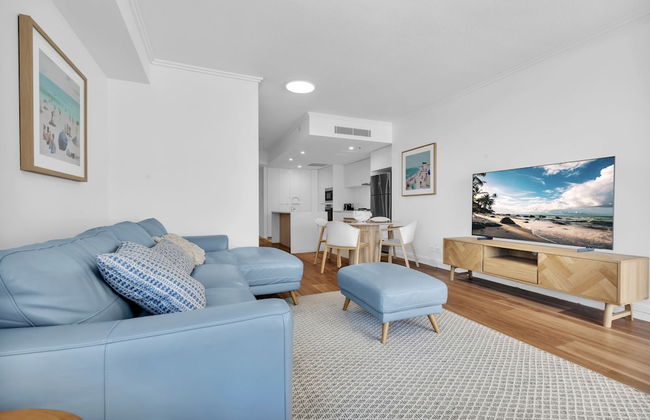 Reflection Tower Two - Foto 54