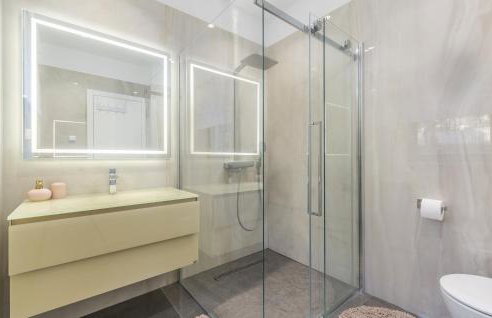 Villa Sara for 10 people near Novigrad with sea view and salt- water pool - Foto 36