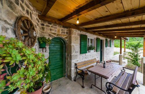 Holiday home Ante with beautiful private garden - Photo 11