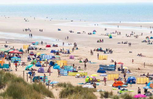 Luxury Air Conditioned 6 Bedroom Hythe Seaside - Foto 33