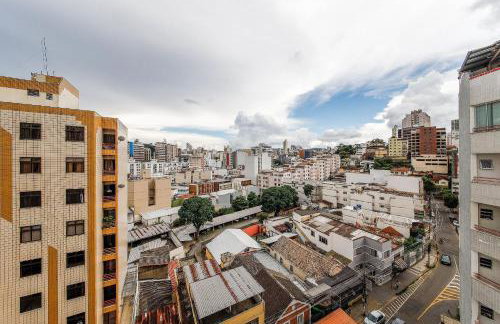 Studio com ar e varanda bairro São Mateus - Foto 11