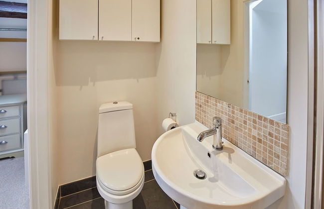 Host Stay 15 Easby Hall - Photo 11